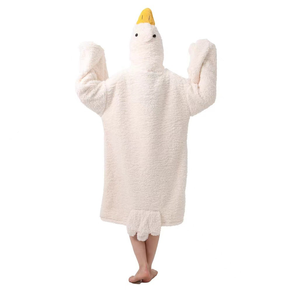 New Big Goose Coral Velvet Pajamas for Men and Women in Winter Funny Couple Cute Cartoon Elizabeth Duck Home Clothes